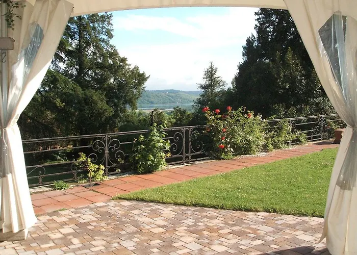 Bed and Breakfast Le Due Torrette 2*